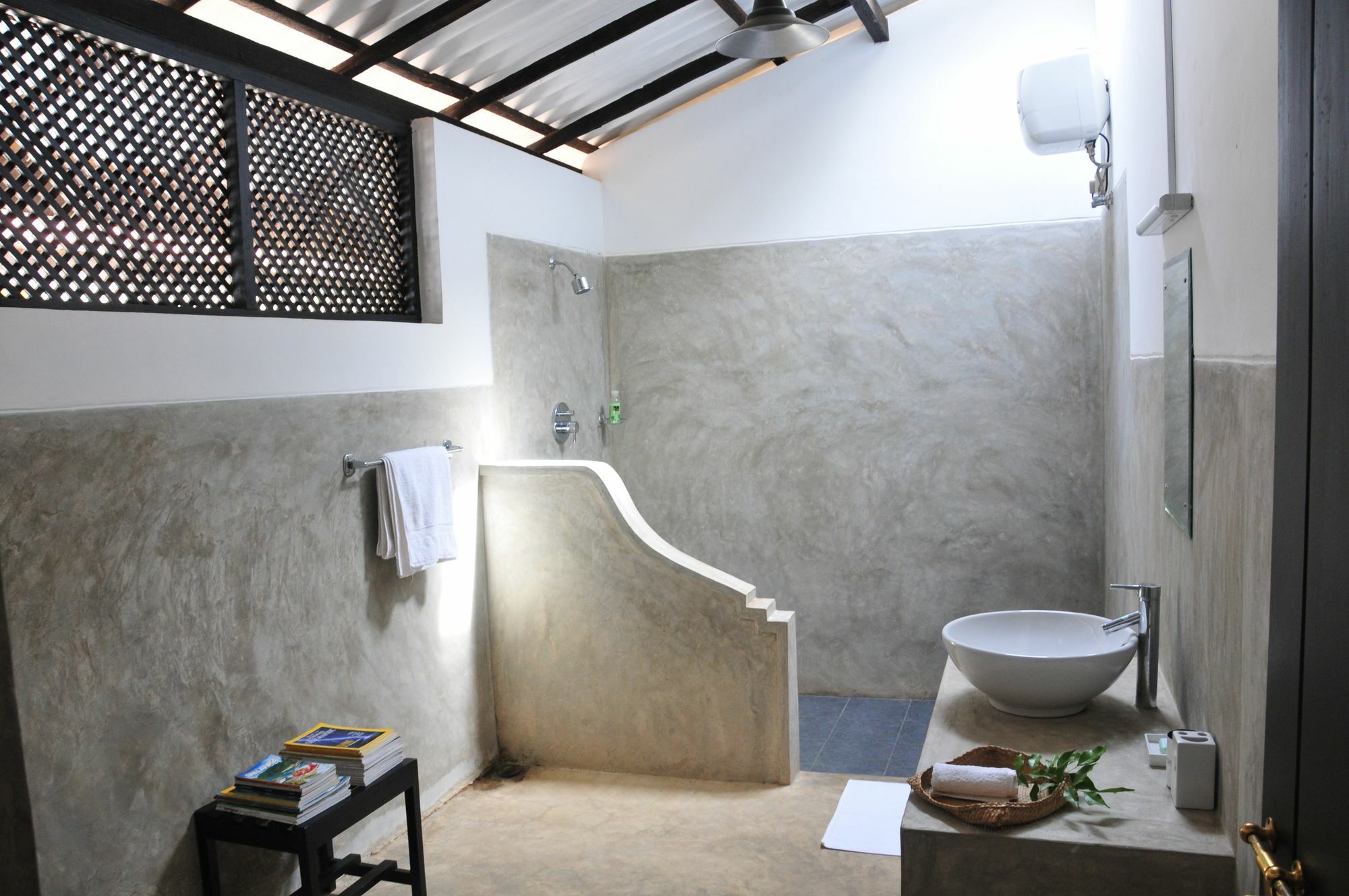 Waters Edge, Anuradhapura Villa Exterior photo