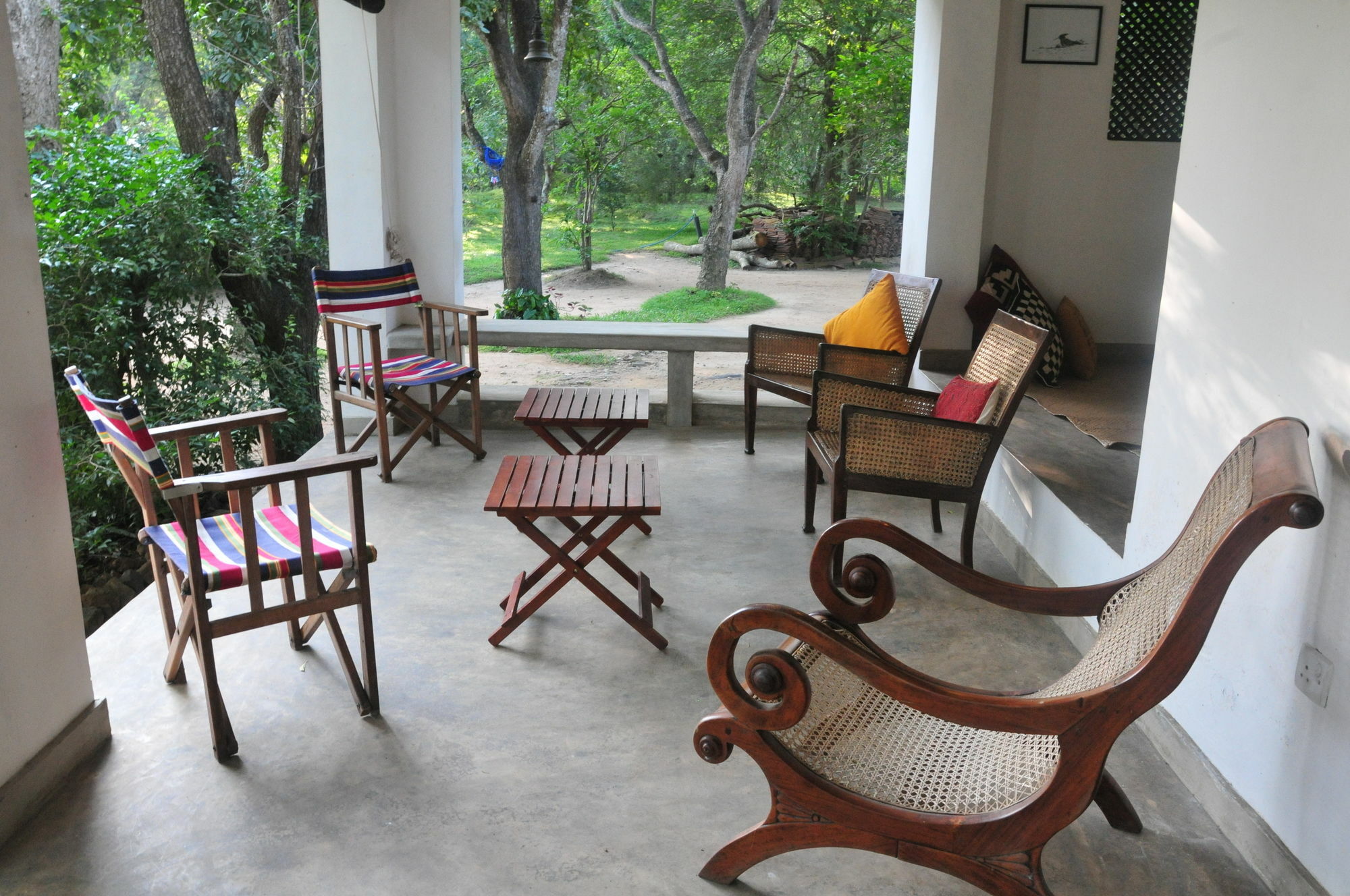 Waters Edge, Anuradhapura Villa Exterior photo